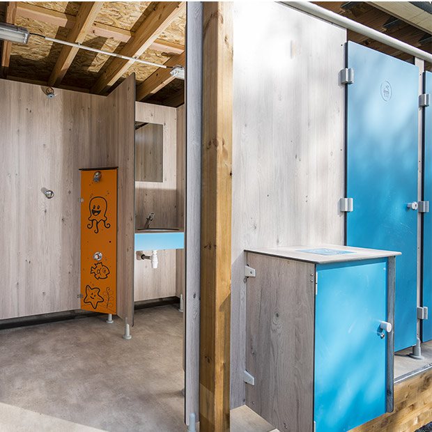 SANIBIO® sanitaire modulaire esthétique par ses équipements