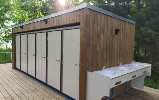Sanitaire modulaire camping solution modulaire sanibio Module X6 Camping Domaine de Sanaud