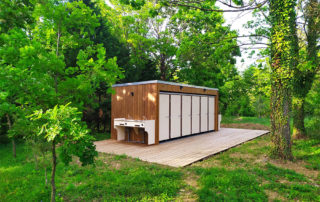 Sanitaire modulaire camping solution modulaire sanibio Module X6 Camping Domaine de Sanaud