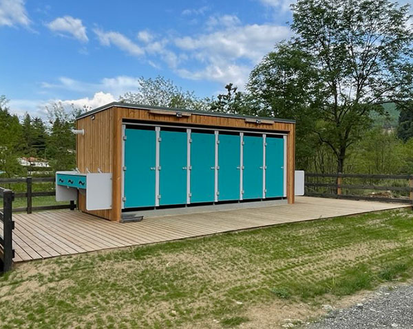 Sanitaire modulaire camping solution modulaire sanibio Module X6 Camping le Cheylard